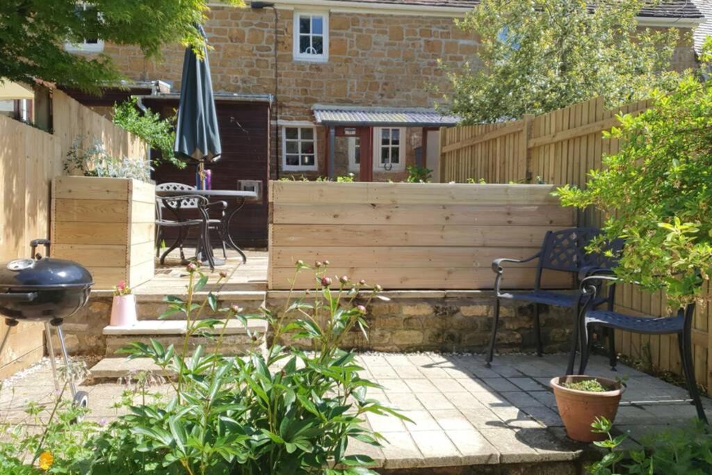 Cotswolds Cottage Ilmington With Wood Burning Stove & Bbq - Pet Friendly Чиппинг-Кампден Экстерьер фото
